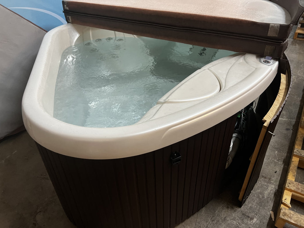 Used 2017 Hot Spring Hot Spot TX Model Spa - Sparks Showroom